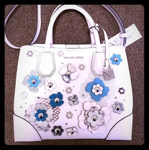 NWT-Michael Kors Mercer Gallery Satchel
